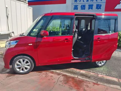 Nissan Dayz Roox