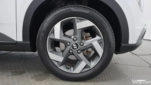 Hyundai Venue
