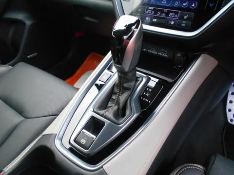 Subaru Levorg Layback