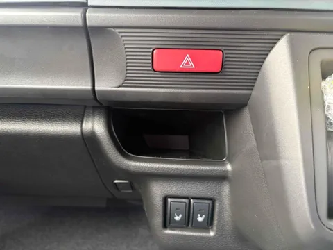 Suzuki Spacia Base