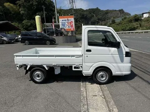 Nissan Clipper Truck
