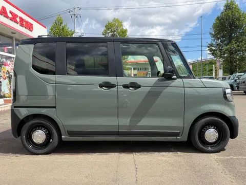 Honda N-BOX Joy