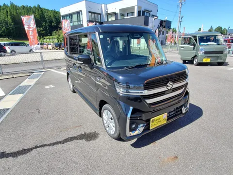 Suzuki Spacia Custom