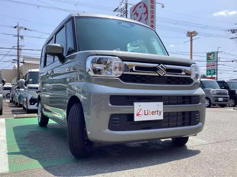 Suzuki Spacia