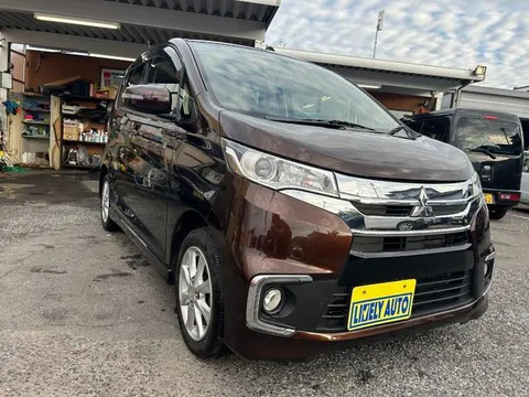 Mitsubishi eK Custom