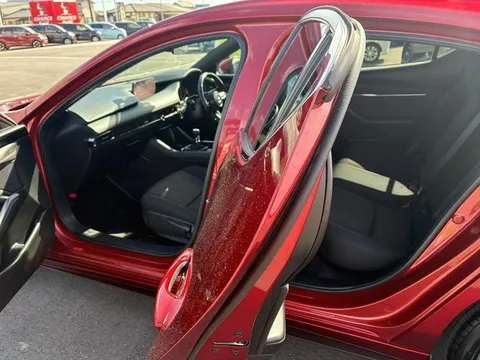 Mazda MAZDA3 Fastback