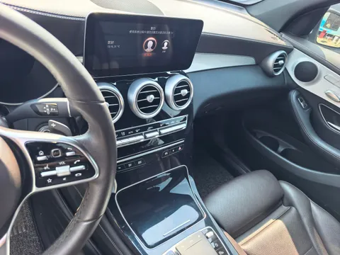 Mercedes-Benz Mercedes-Benz GLC