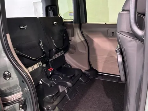 Honda N-BOX Joy