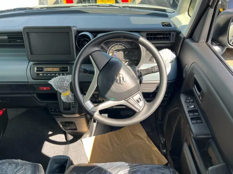 Suzuki Spacia Base