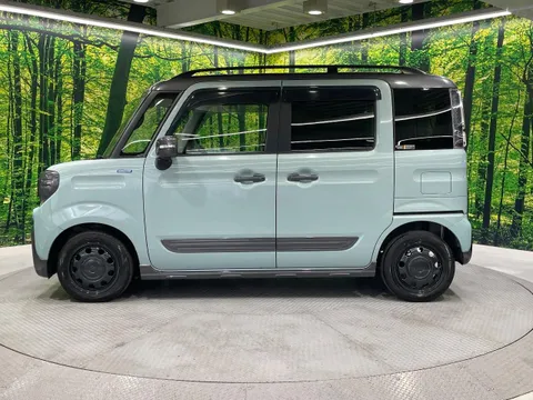 Suzuki Spacia Gear