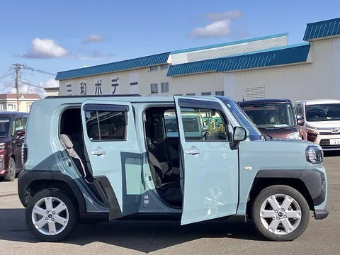 Daihatsu Taft