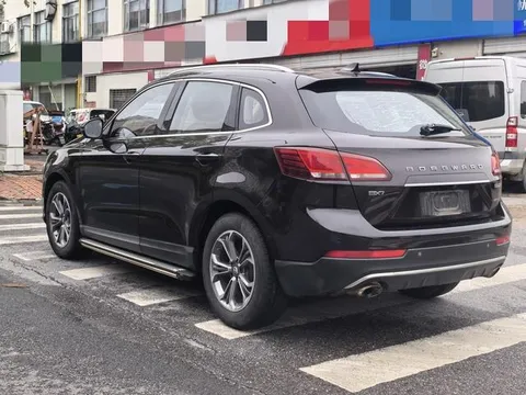Borgward BX7