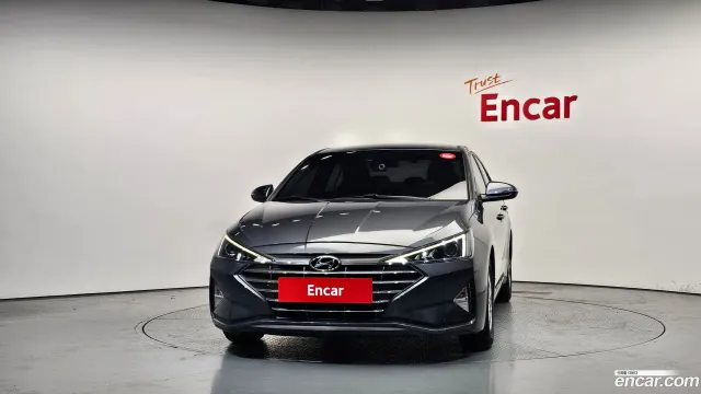 Hyundai Elantra (Avante)