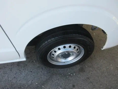 Mitsubishi Minicab Van
