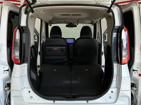 Mitsubishi eK X Space