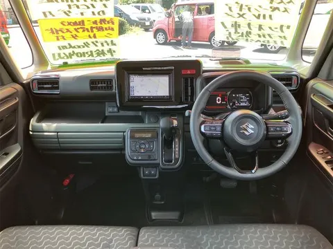 Suzuki Spacia Gear