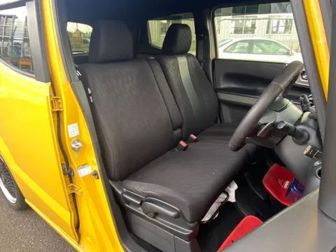 Honda N-BOX Slash