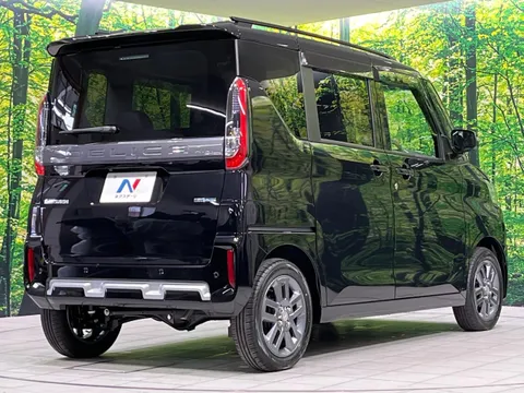 Mitsubishi Delica Mini