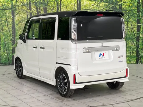 Suzuki Spacia Custom