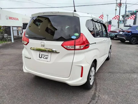 Honda Freed Plus