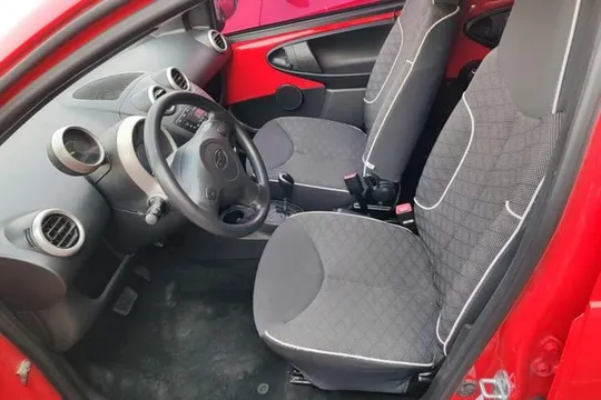 BYD F0