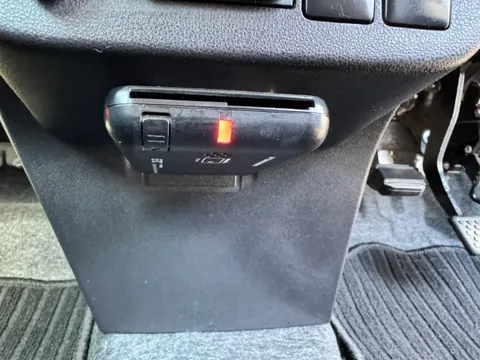 Daihatsu Mira Tocot