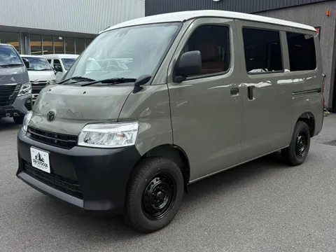 Toyota TownAce Van
