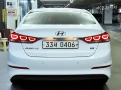 Hyundai Elantra (Avante)
