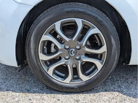 Mazda Mazda2 (Demio)