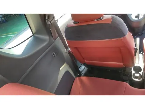 Subaru R1