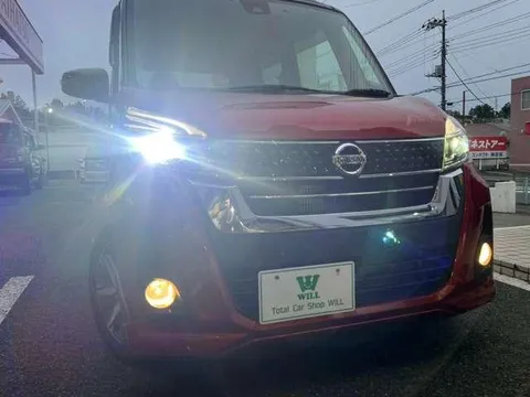 Nissan Dayz Roox