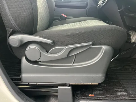 Toyota Pixis Mega