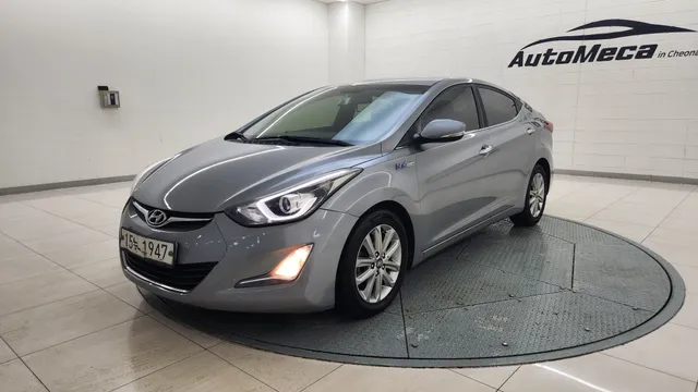 Hyundai Elantra (Avante)