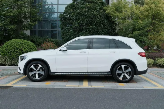 Mercedes-Benz Mercedes-Benz GLC