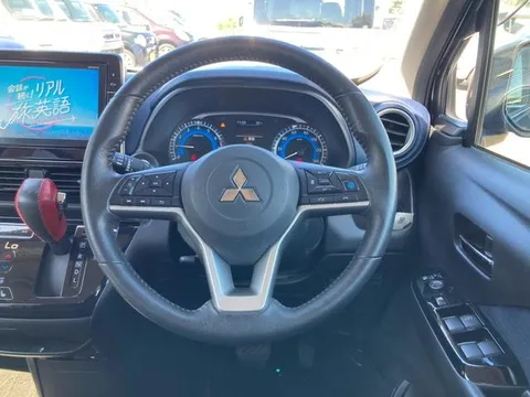 Mitsubishi eK X