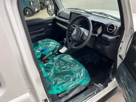 Suzuki Jimny Nomade