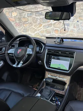 Roewe RX8