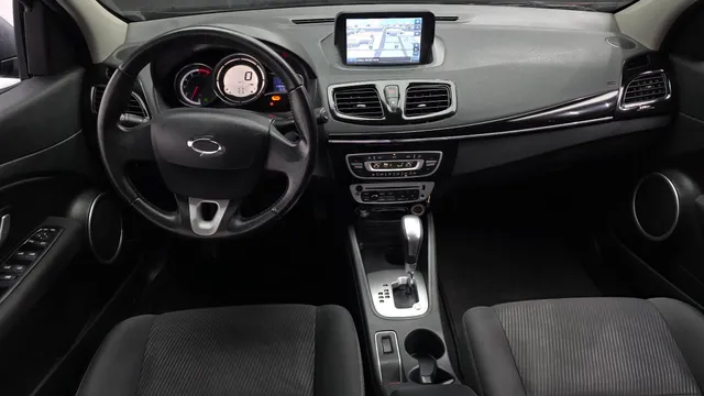 Renault SM3