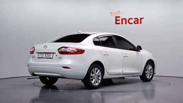 Renault SM3