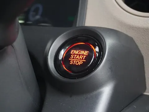 Honda N-BOX Joy
