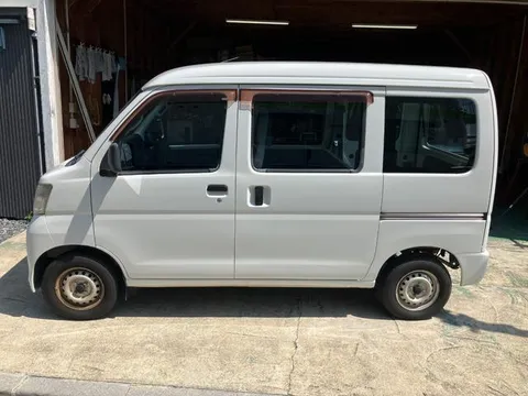 Daihatsu Hijet Cargo