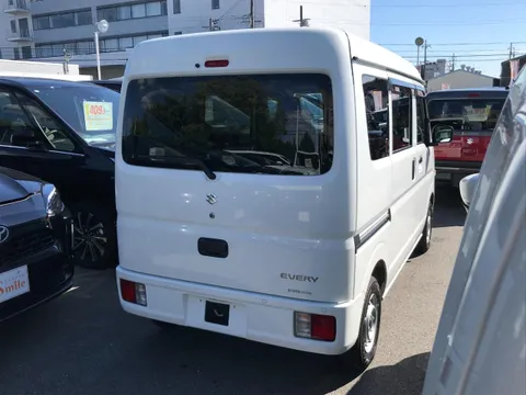 Suzuki Every