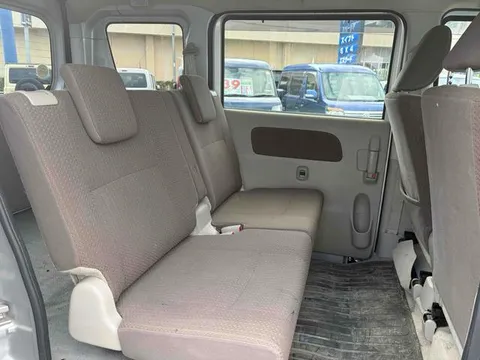 Mitsubishi Minicab Van