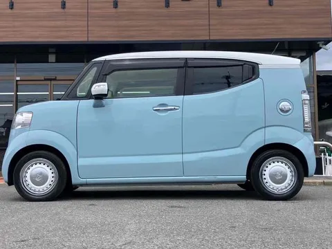Honda N-BOX Slash