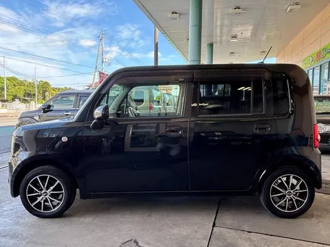 Toyota Pixis Space