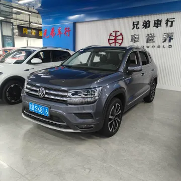 Volkswagen Tharu