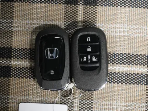 Honda N-BOX Joy