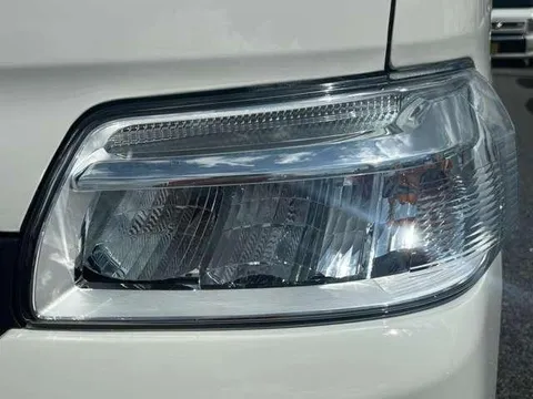 Toyota TownAce Van