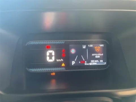 Suzuki Spacia
