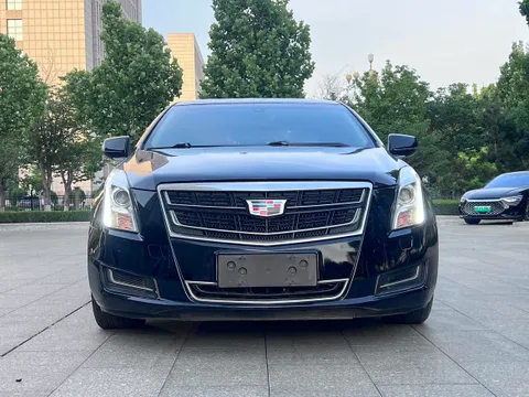 Cadillac XTS